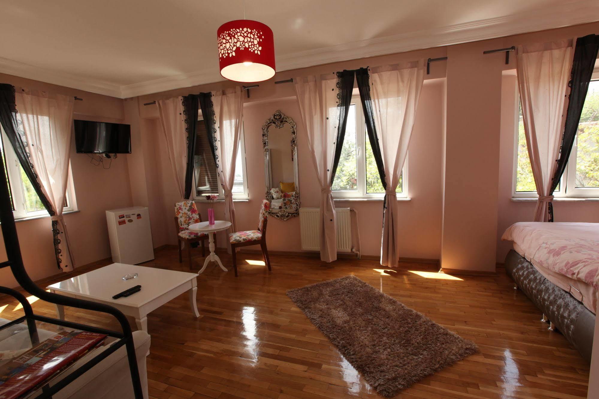 Yesim Suites Provincia di Provincia di Istanbul Esterno foto